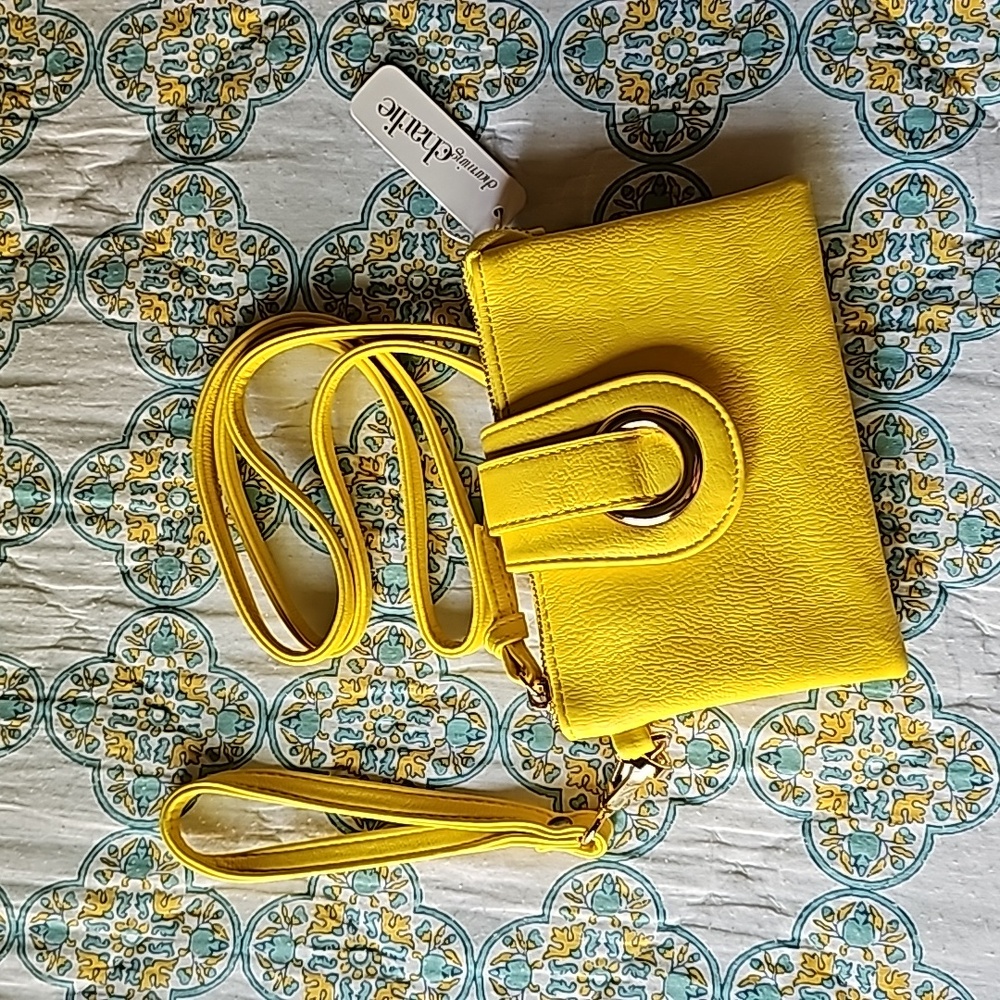Charming Charlie Womens Yellow Crossbody Bag Wristlet Striped Interior NWT